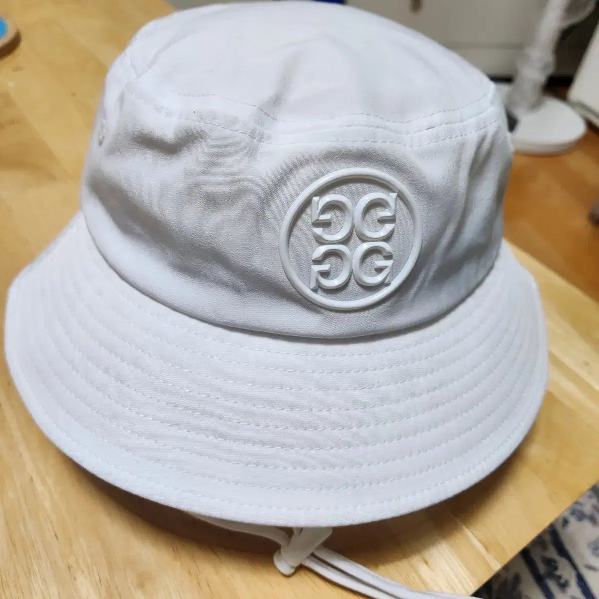 G FORE(ジーフォア) 白 バケットハット - メルカリ