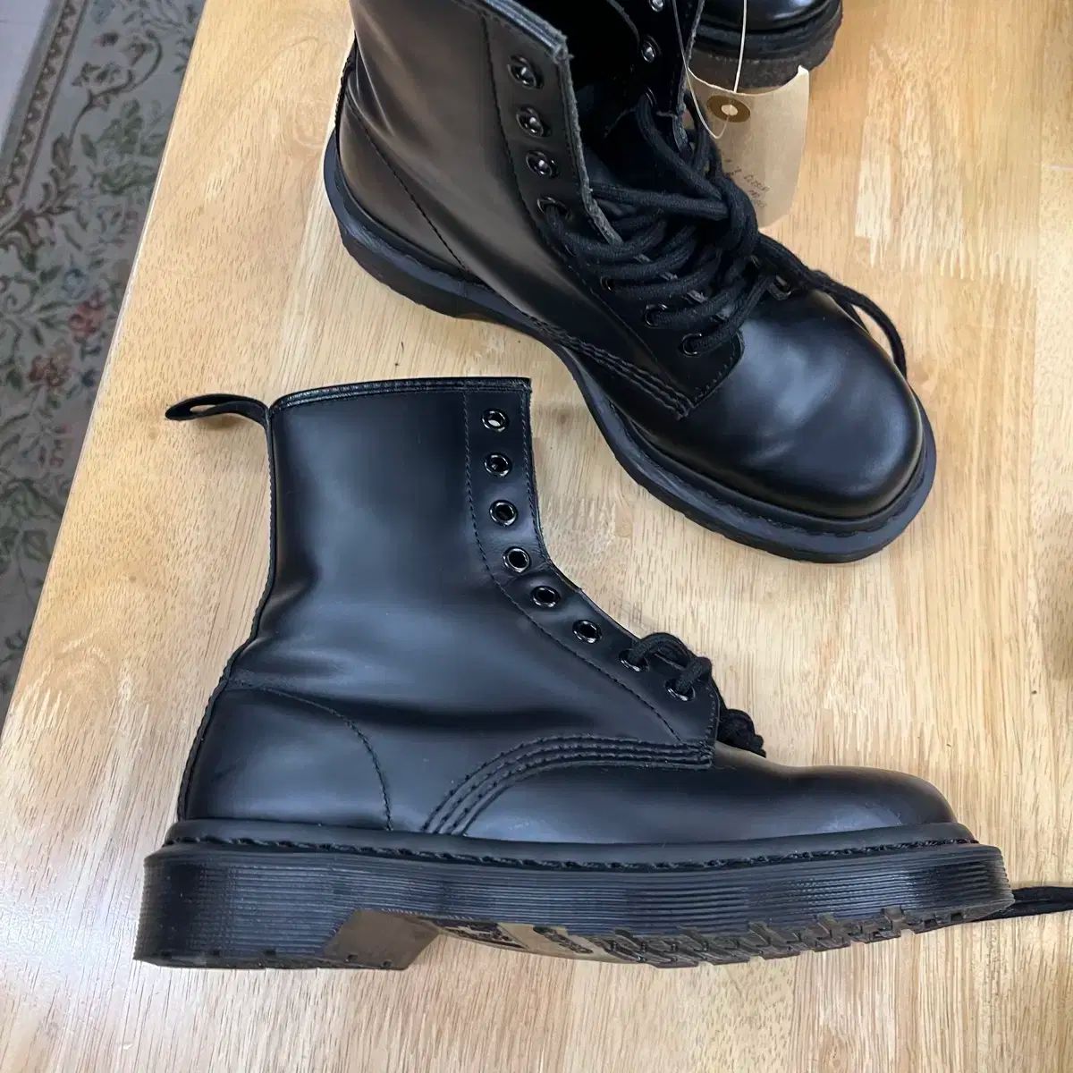 DR. MARTENS ドクターマーチン オールブラック 8ホール ウォーカー 