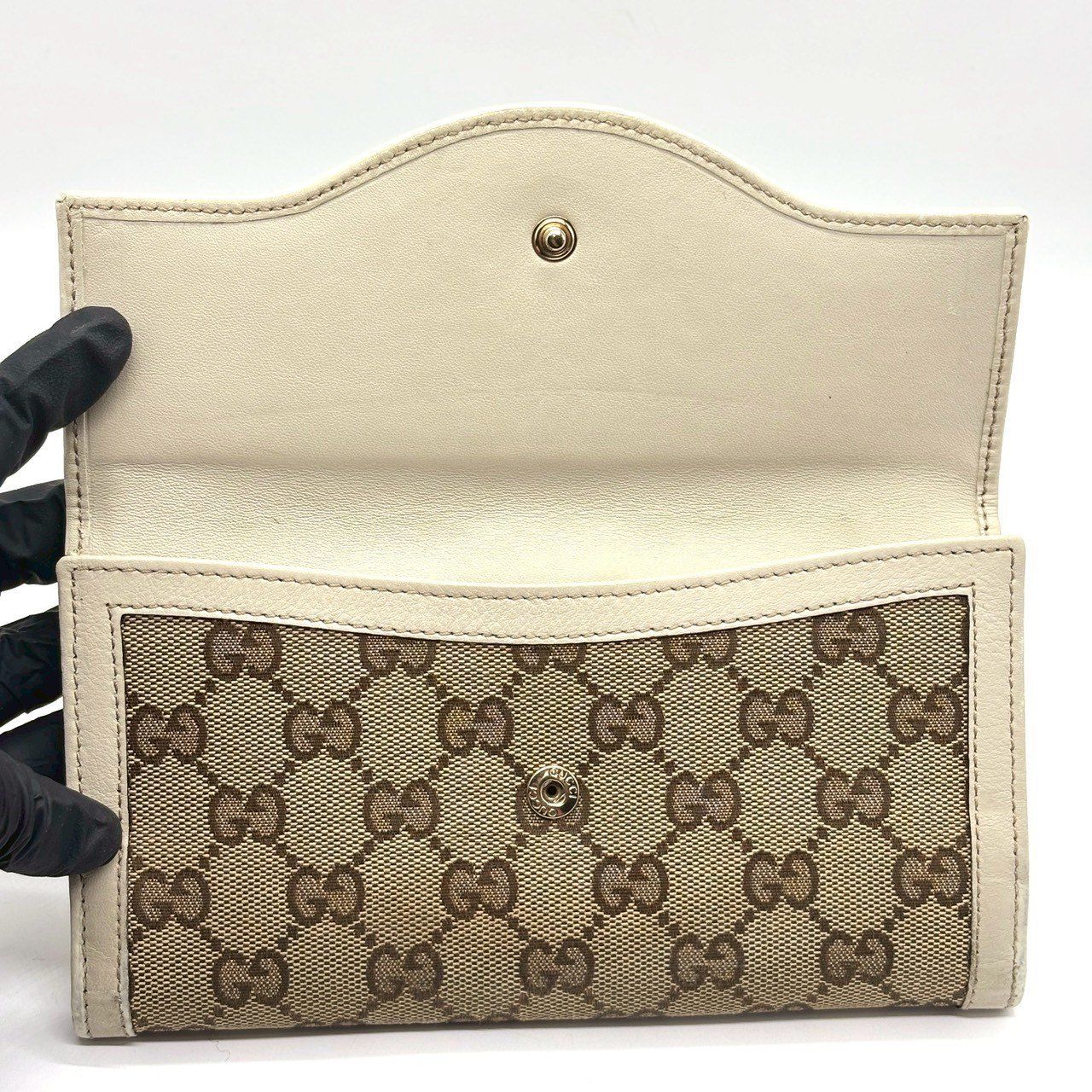 クラシックに宿る品格】 GUCCI グッチ 長財布 GGキャンバス スーキー