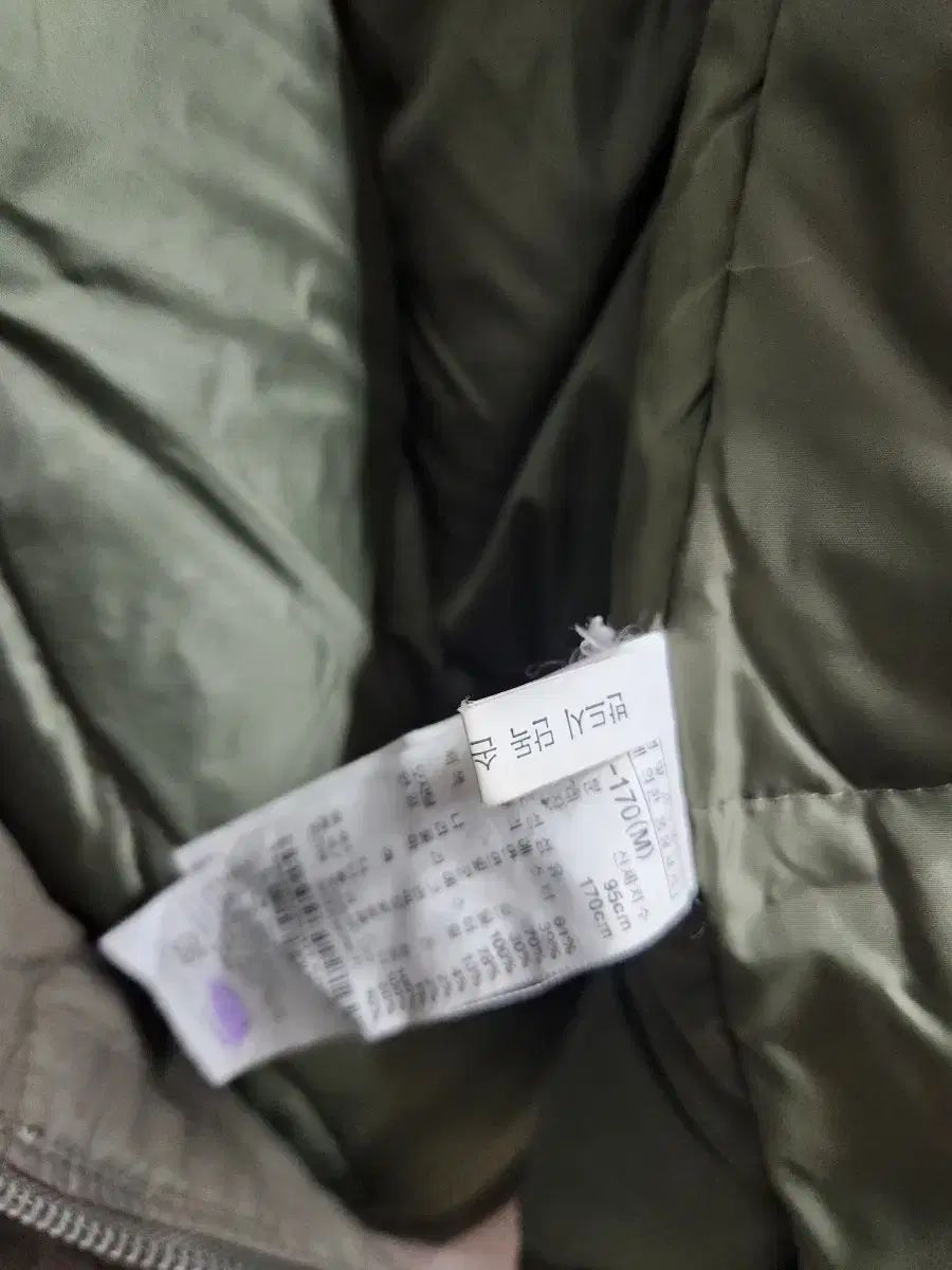 Thursday Island カーキ色 マウンテンパーカー アウター ファー フード