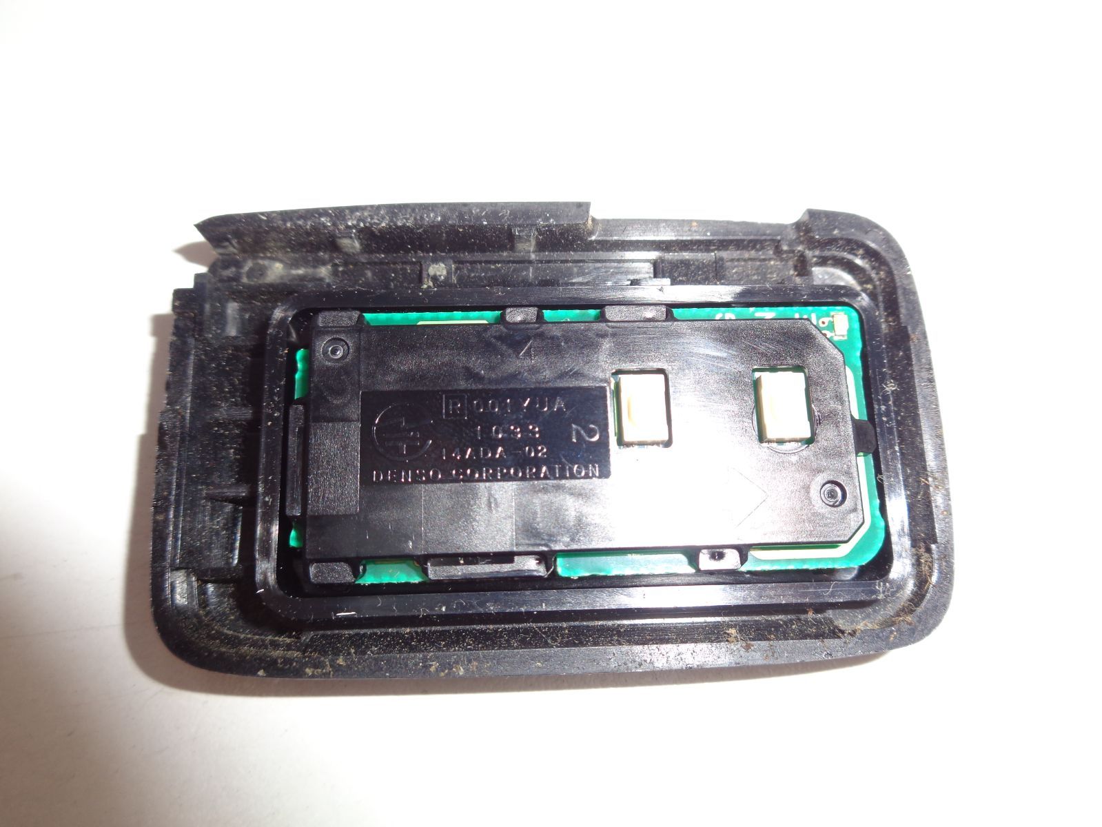 送料無料　トヨタ純正スマートキー20個セット プリウスZVW30アクアnhp10 トヨタ プリウス アクア ZVW30 NHP10 スマートキー 001YUA1033 14ADA