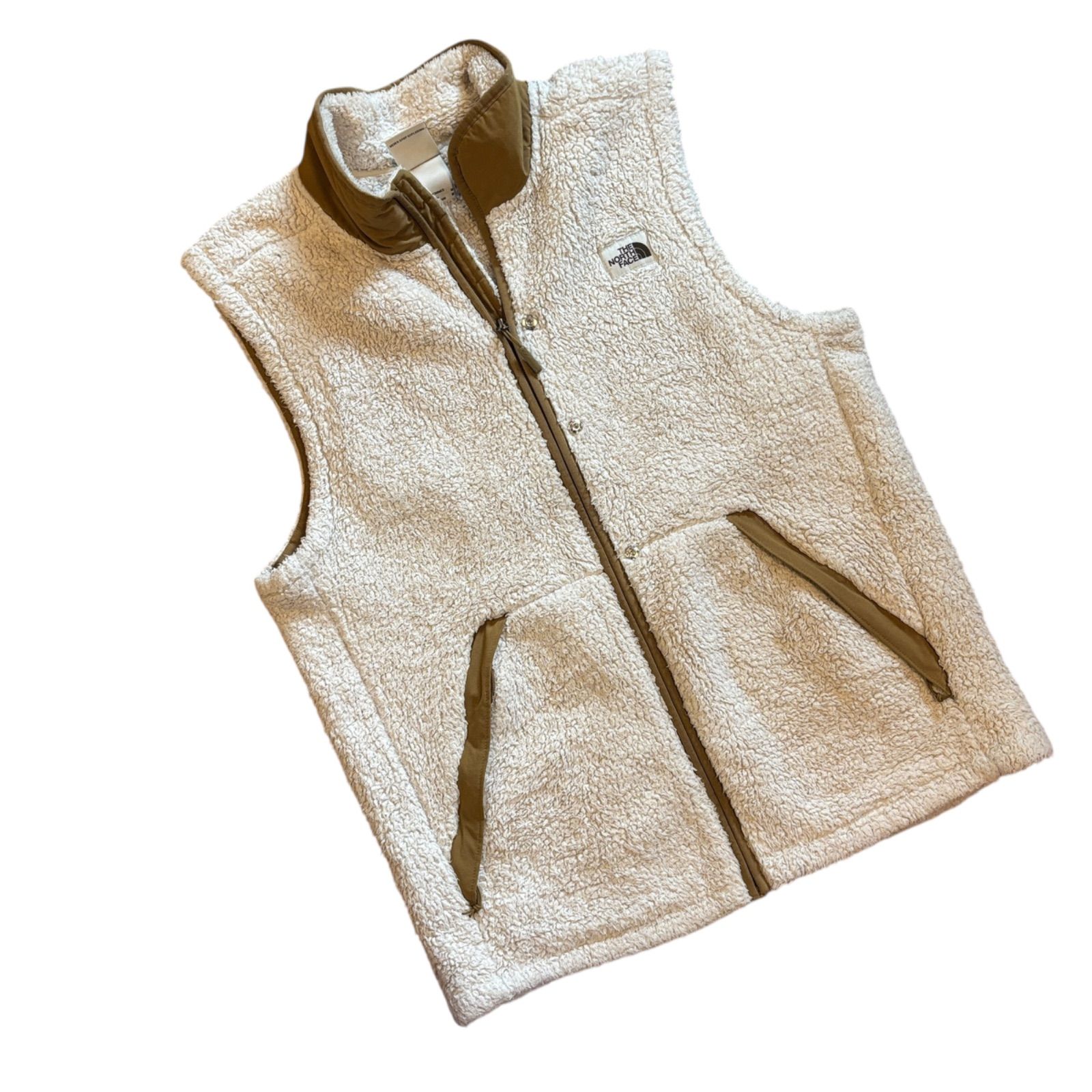 ☆ THE NORTH FACE☆ザ・ノースフェイス ボアフリース ベスト 刺繍ロゴ