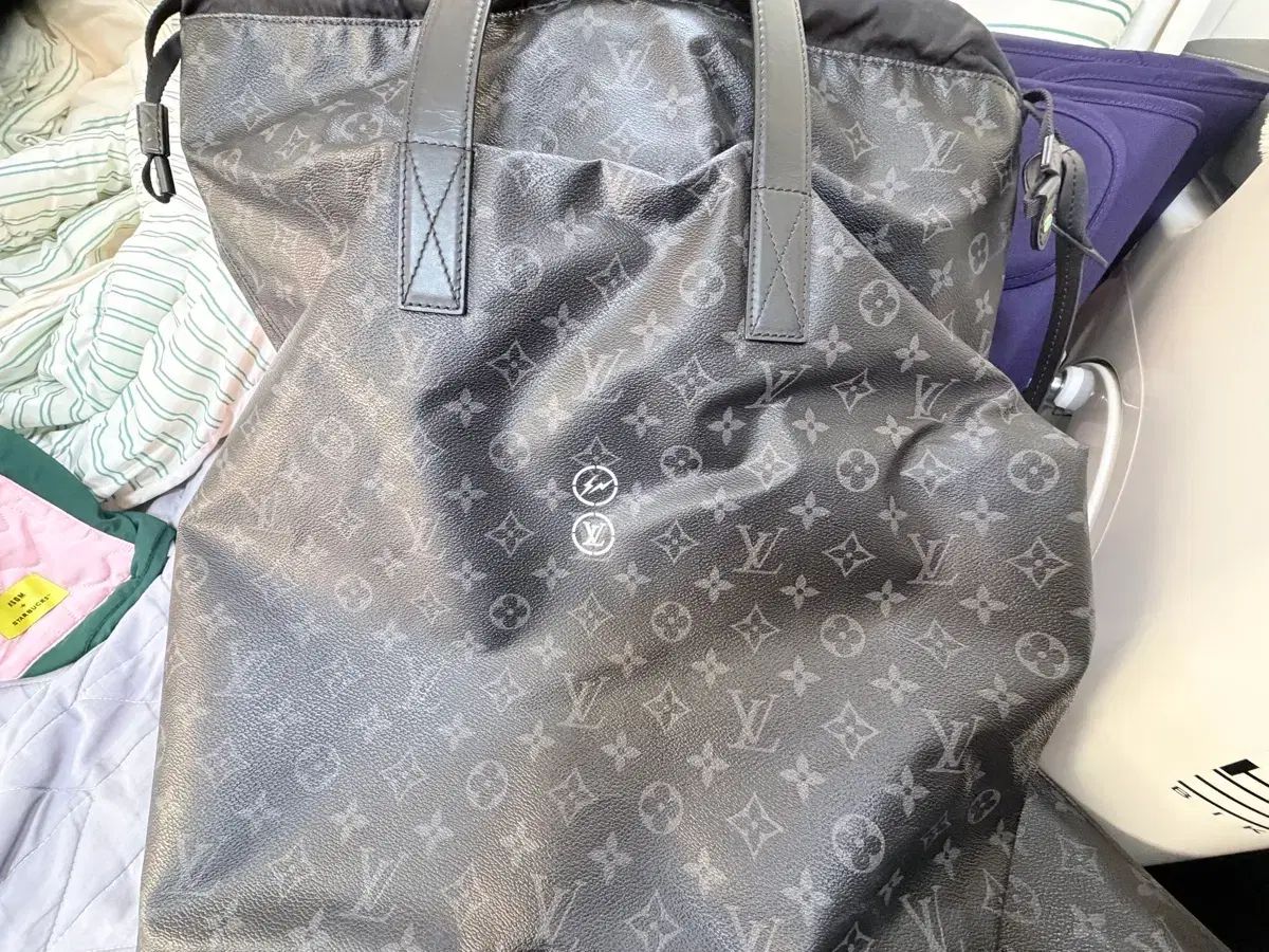 ルイヴィトン フラグメント デザイン トートバッグ