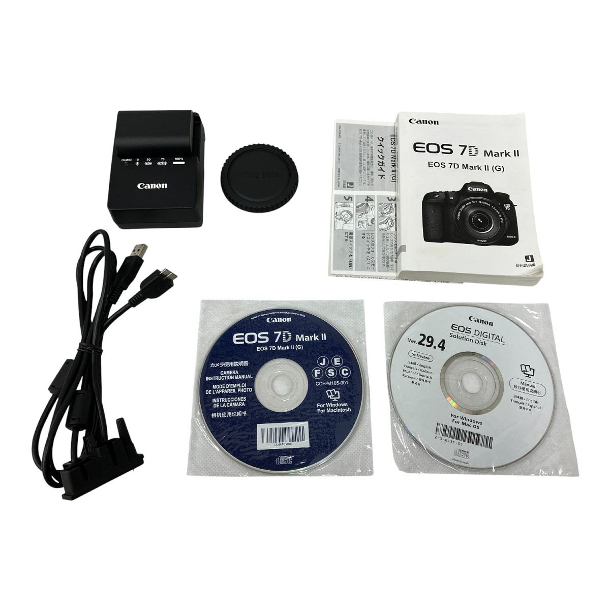 Canon EOS 7D Mark II DS126461 EF-S 18-135mm 3.5-5.6 IS STM レンズ