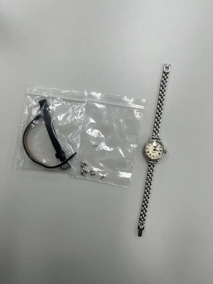 ROSEMONT ロゼモン レディース シルバー メタル ウォッチ フルセット