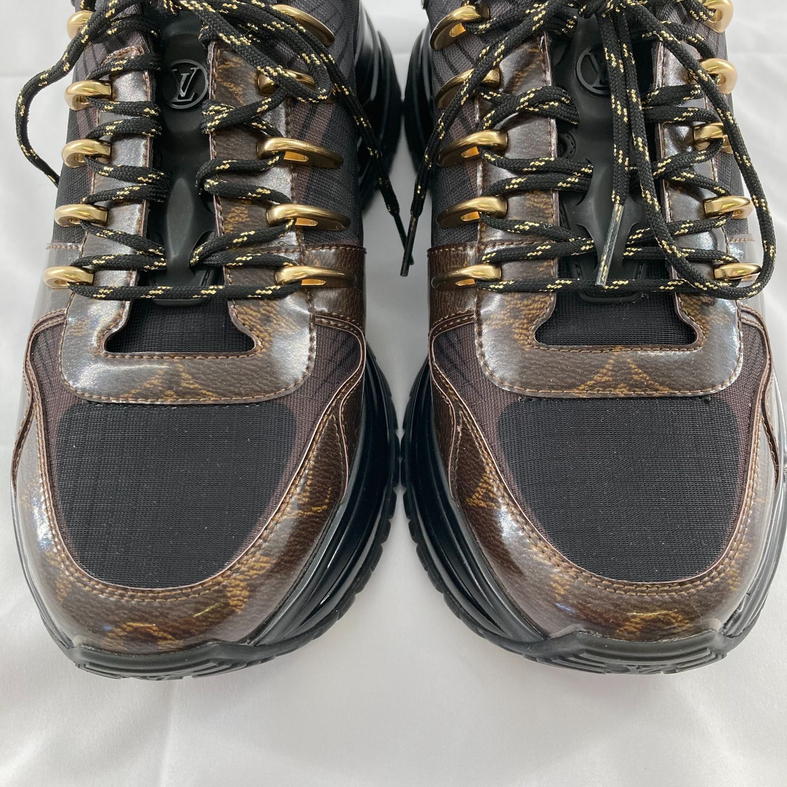 LOUIS VUITTON(ルイヴィトン) ランアウェイパルスライン モノグラム