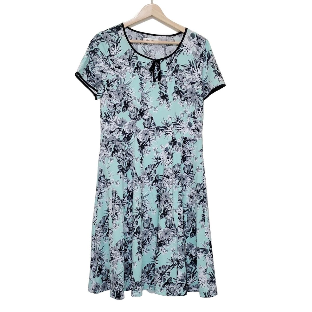 スーパービューティー ワンピース サイズ44 L レディース美品 - ライト