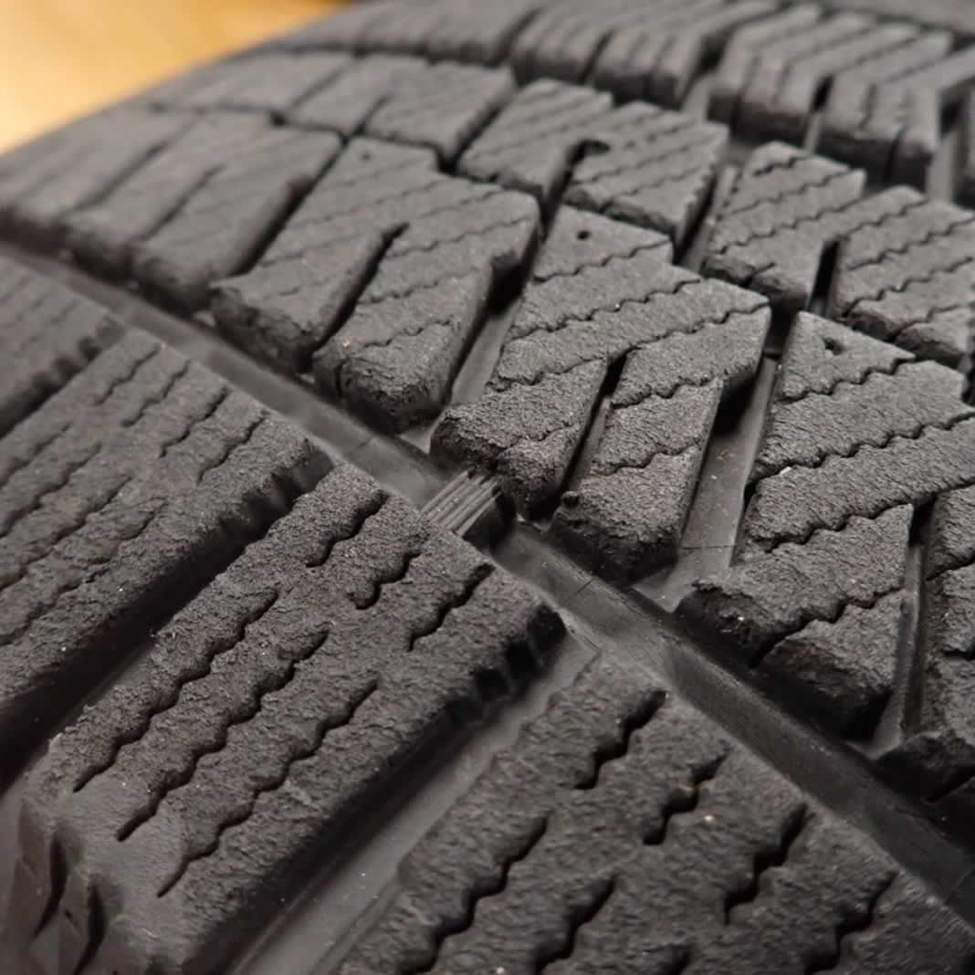 冬4本SET 会社宛送料無料 225/60R17 99Q 2024 ブリヂストン BS