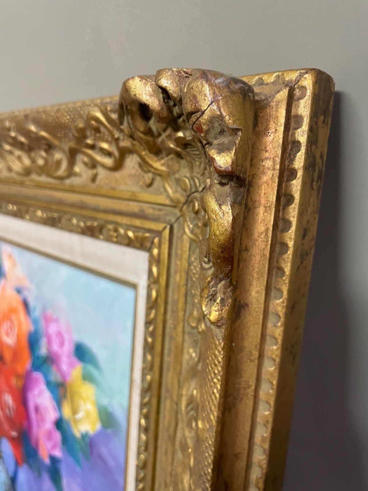 ♭ 絵画 バラ 花瓶 サイン入り インテリア 美術 静物画 ゴールド