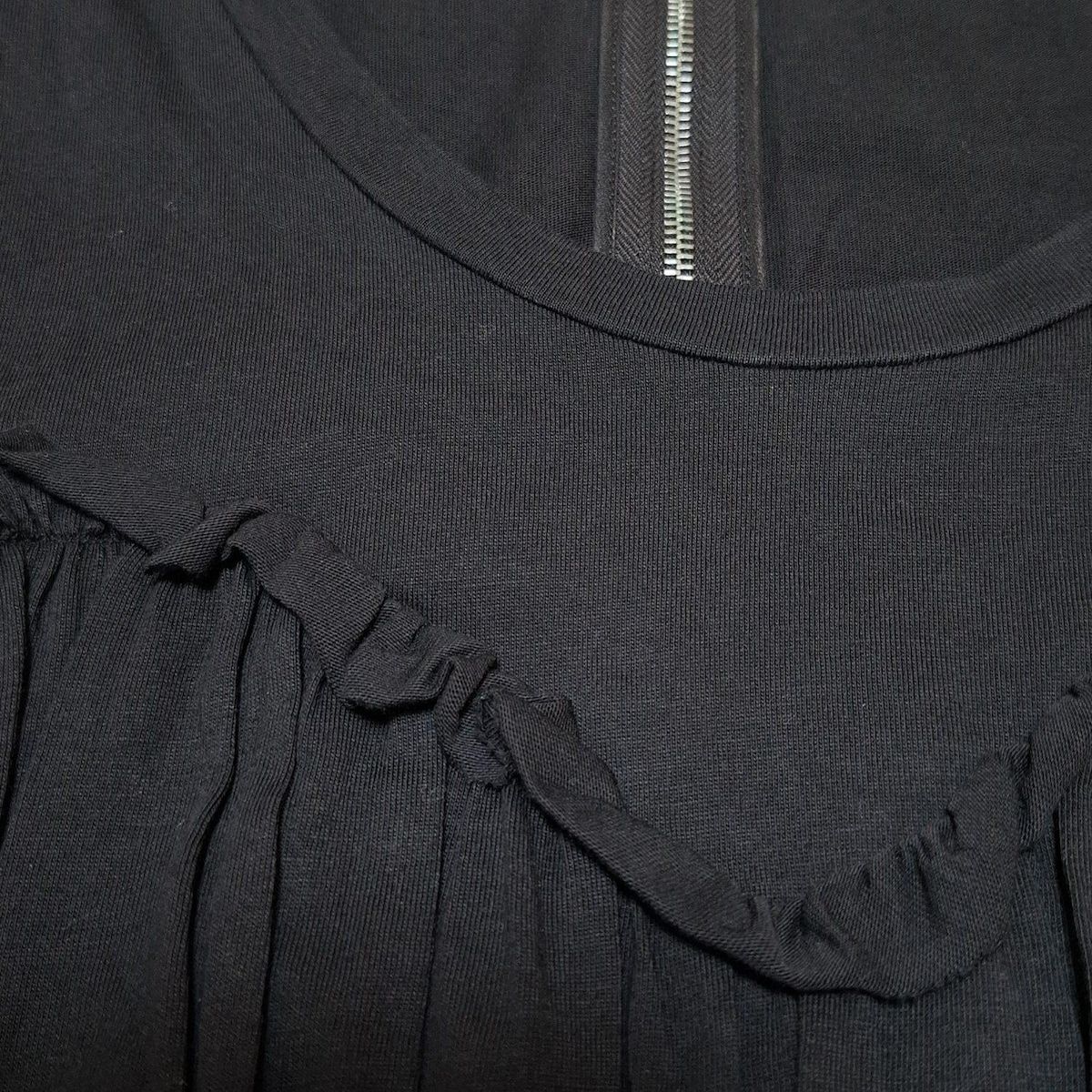 miumiu(ミュウミュウ) ワンピース サイズM レディース - 黒 クルー