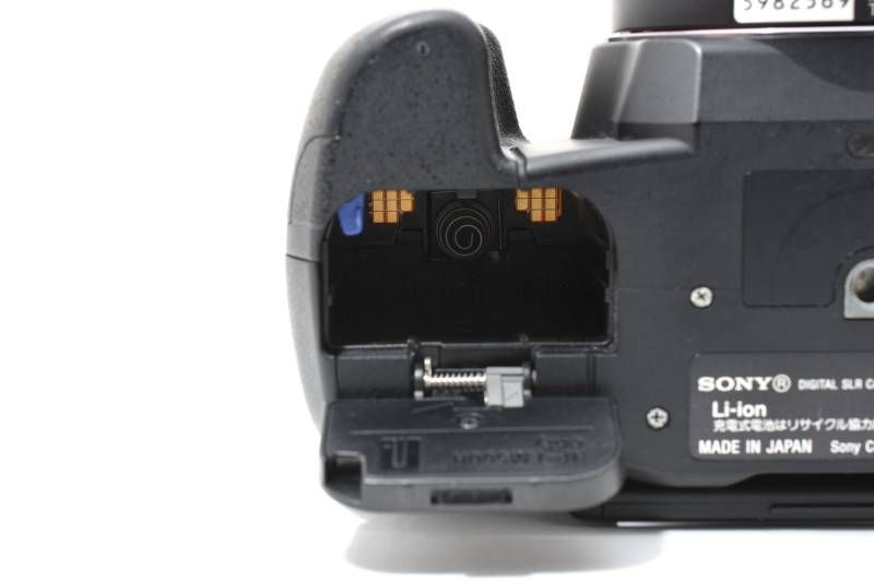 実用光学美品】Sony ソニー α350 / DT 18-55mm 3.5-5.6 SAM レンズ