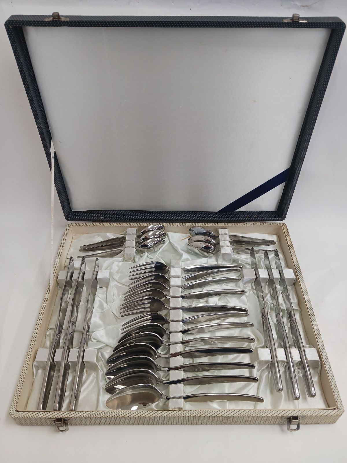 未使用美品】Noritake ノリタケ ステンレス カトラリーセット 24本