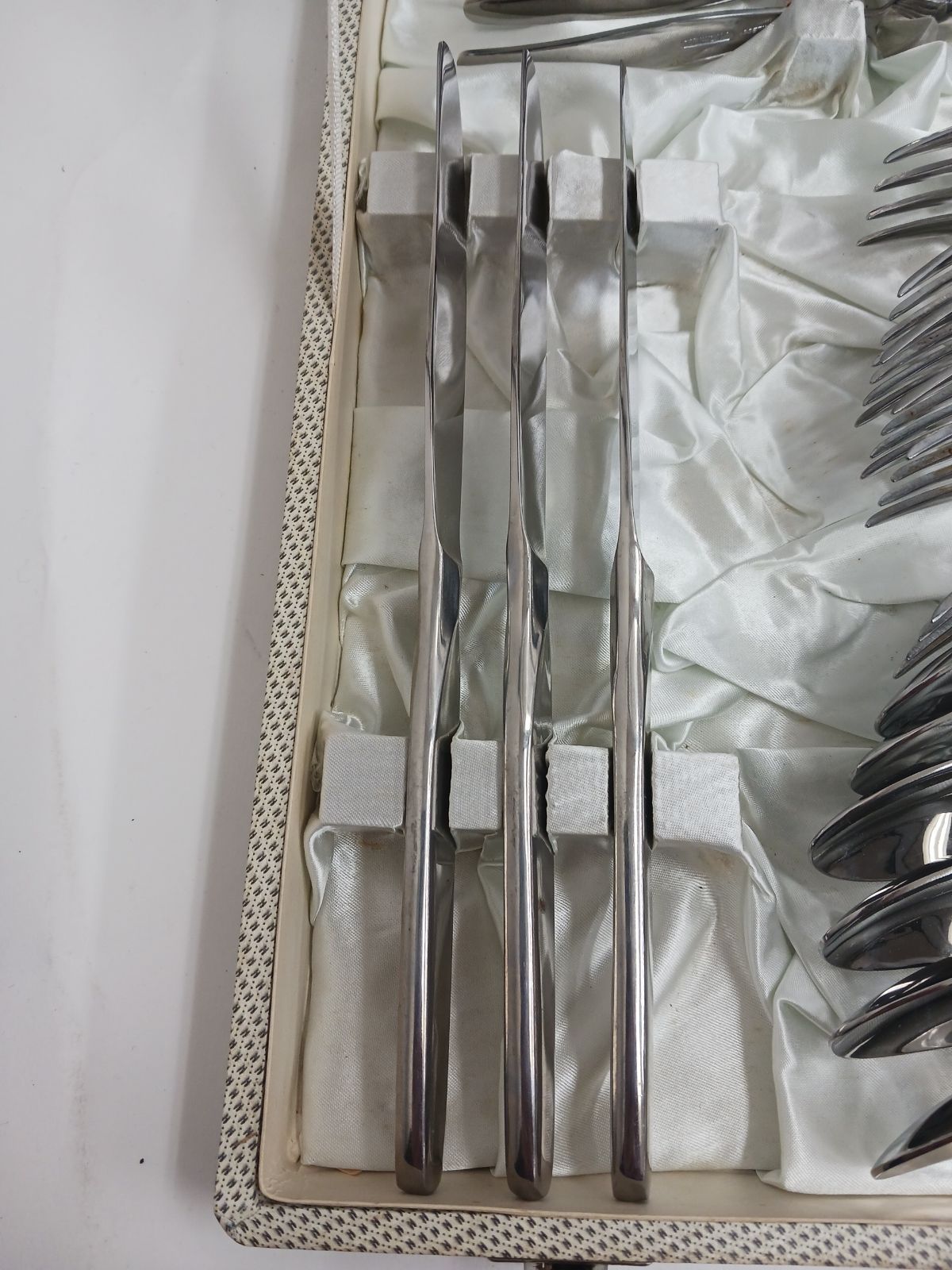 未使用美品】Noritake ノリタケ ステンレス カトラリーセット 24本