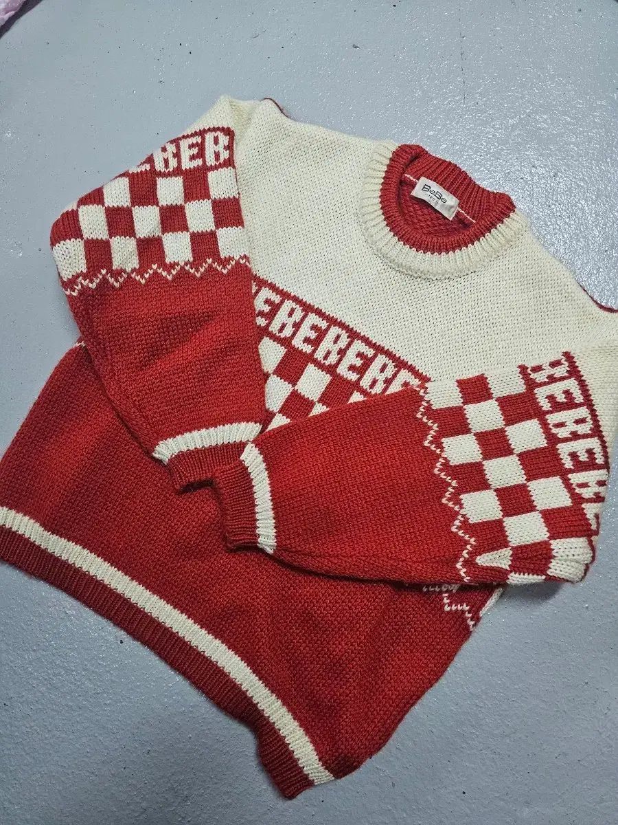 KDD 健康アクセサリー ブレスレット ケース付き