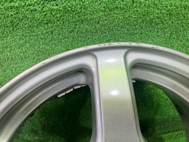 シルバー 14インチ