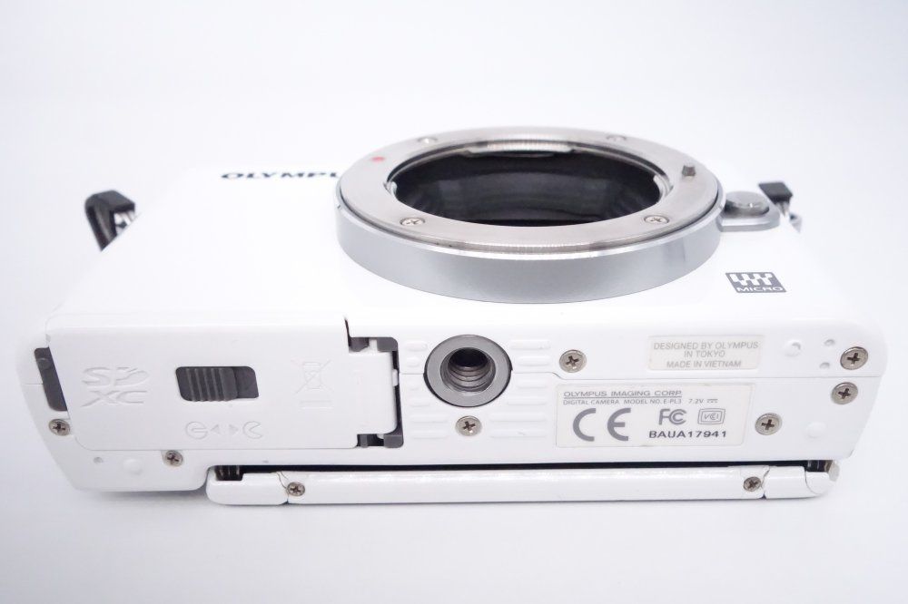 オリンパス OLYMPUS ミラーレス一眼 PEN Lite E-PL3 ボディ ホワイト
