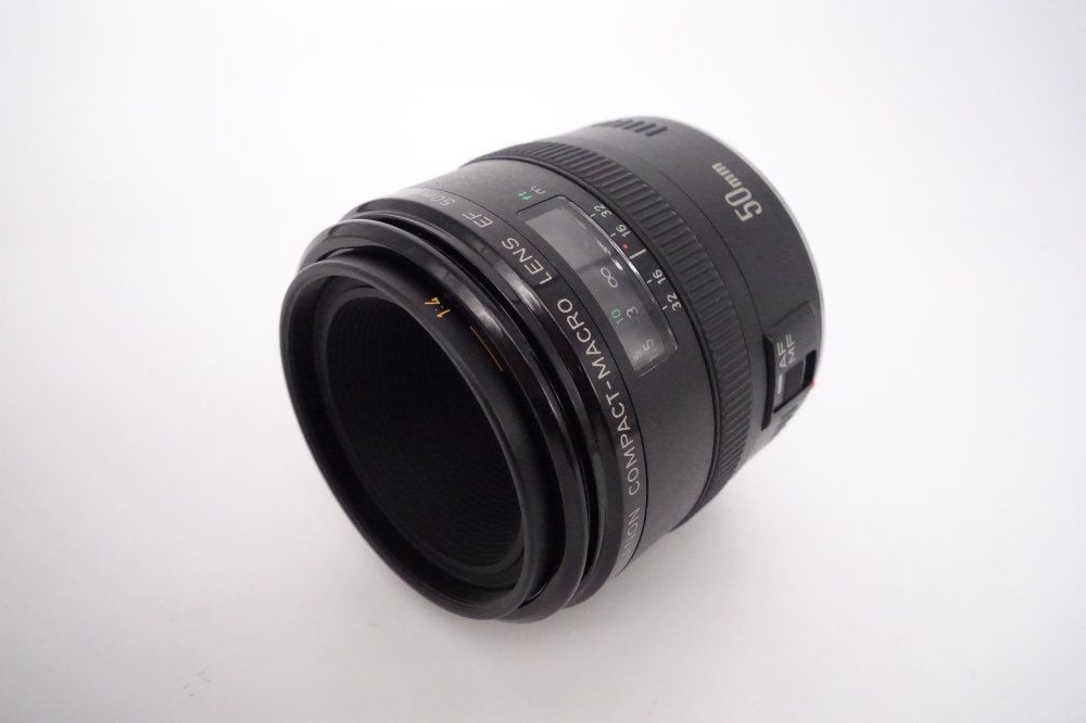 上品 キヤノン Canon 単焦点マクロレンズ EF 50 mm F 2 5 コンパクトマクロ フルサイズ対応 D 11005 A