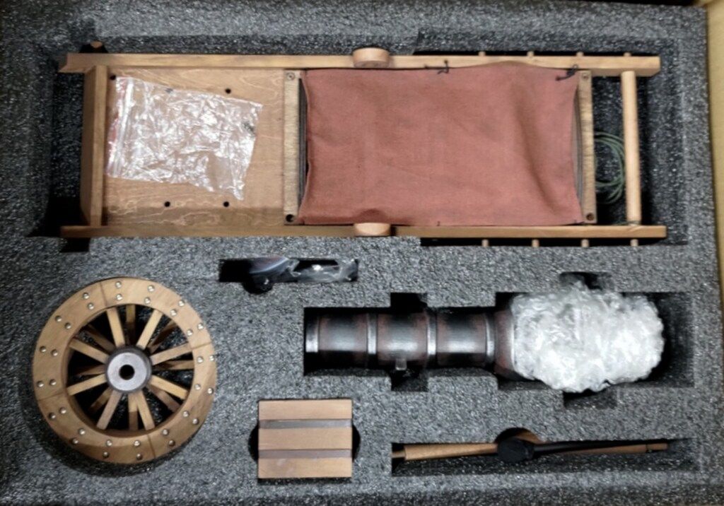 KONG LING GE 1 6スケール組立式 万暦援朝戦 大明帝国 戦闘用武器 車載版 佛郎機 組立式