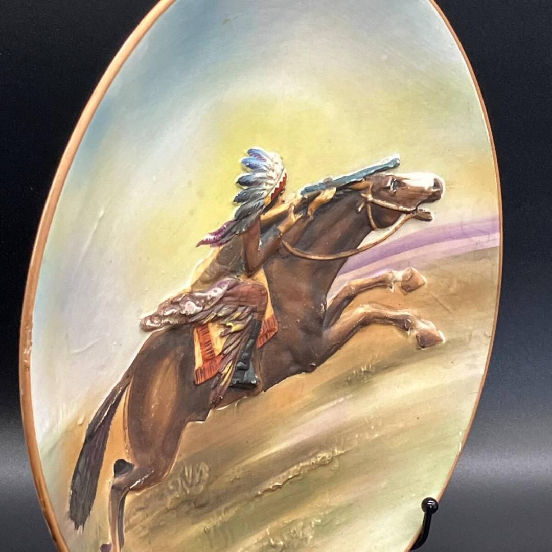 □モールド作品□１９１１年□２７cm□馬上のインディアン□窯印削除□ノリタケ◇ □モールド作品□1911年□27cm□馬上のインディアン□窯印削除