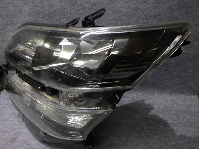 20系 ヴェルファイア ヘッドライト 左右 HID ANH GGH 卸売 20/25 前期