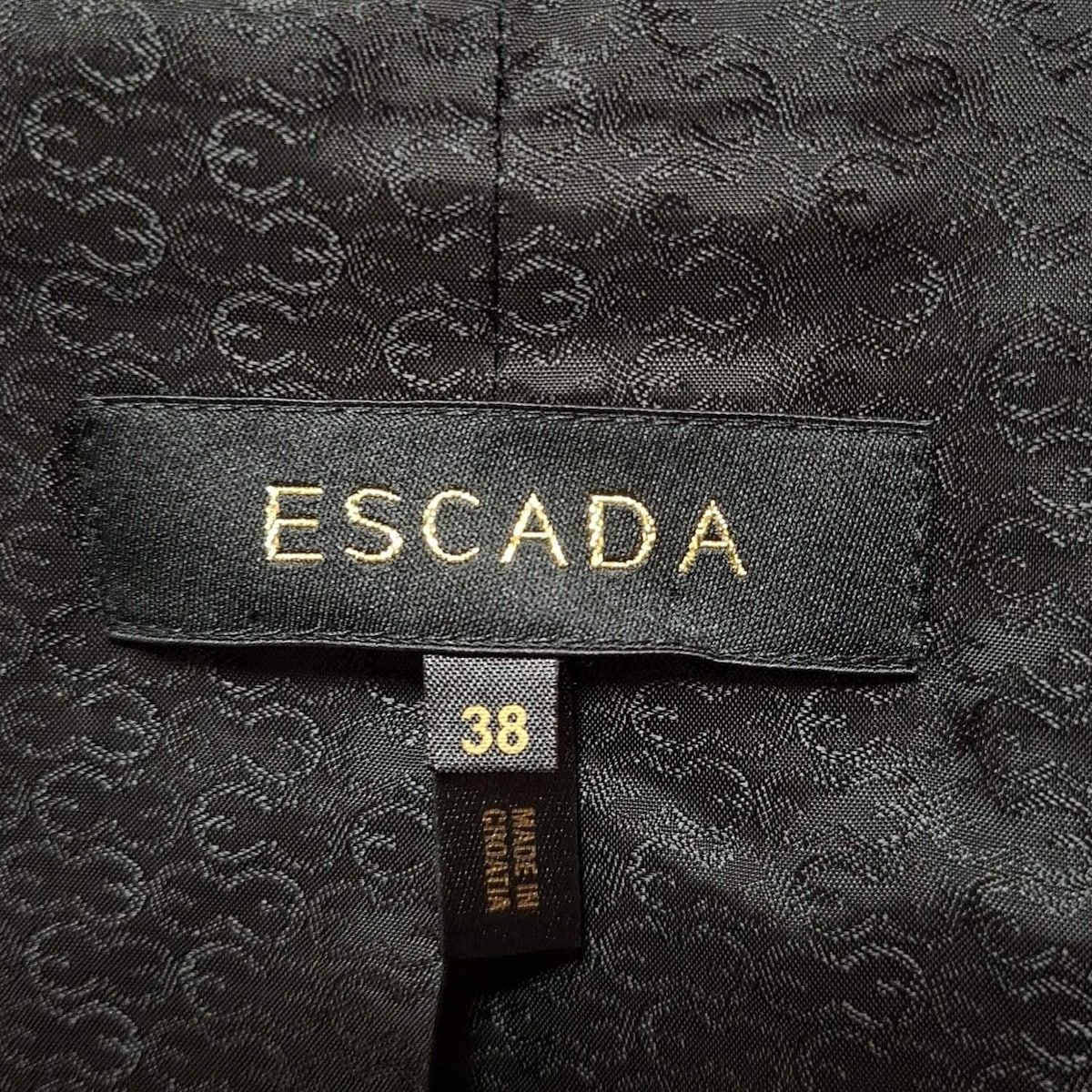 ESCADA(エスカーダ) ジャケット サイズ38 L レディース - 黒 長袖