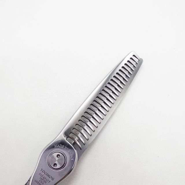 トギノンTOGINON】プレミアムクイーンスター5.8 メガネ シザー