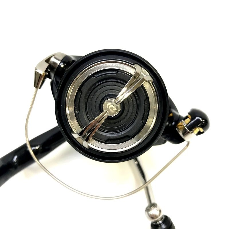 CXH スピニングリール