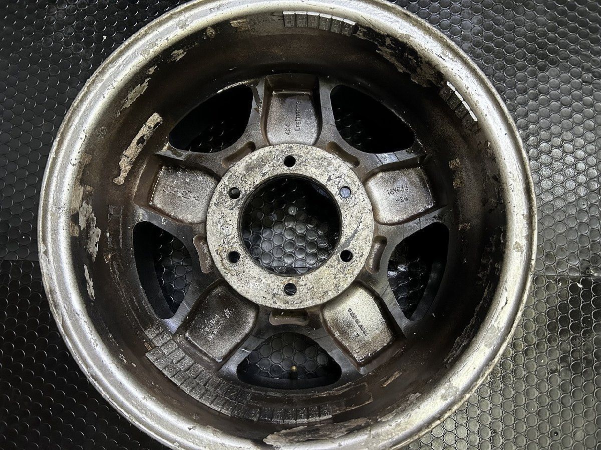 フォーバイフォー