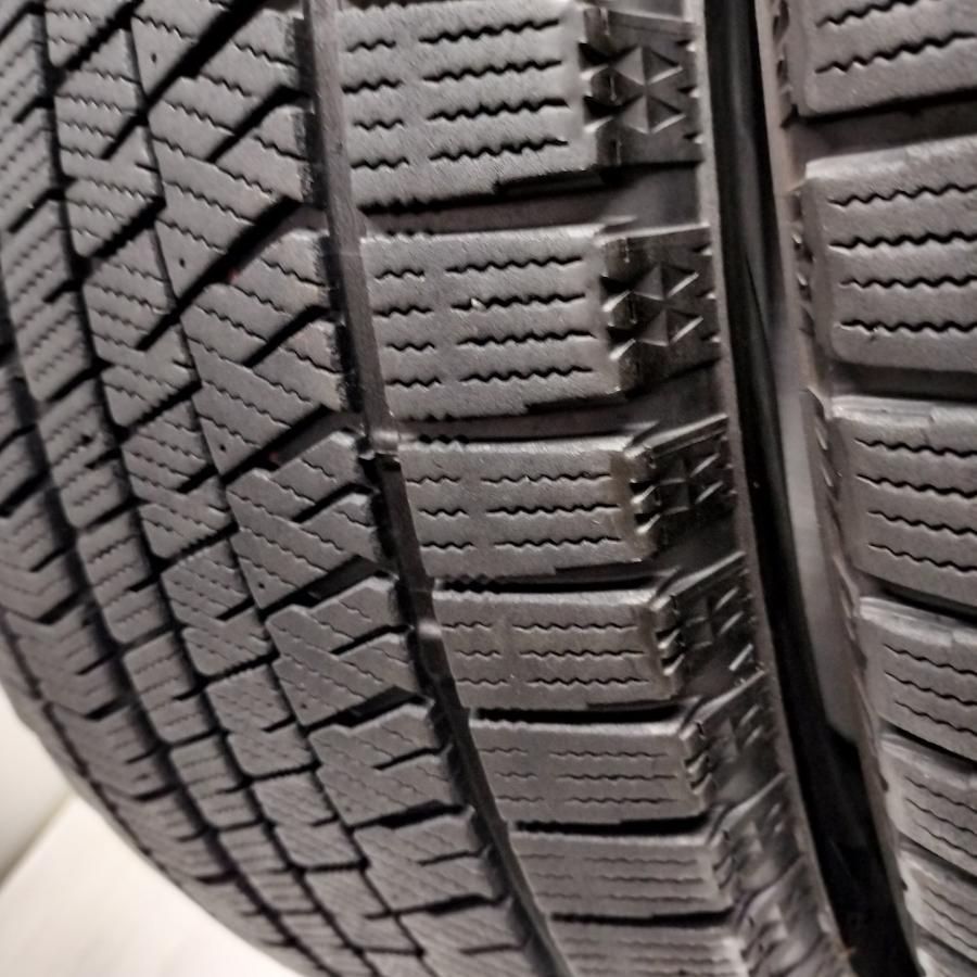 ◇配送先指定あり◇ ＜希少！ スタッドレス 2本＞ 225/55R17