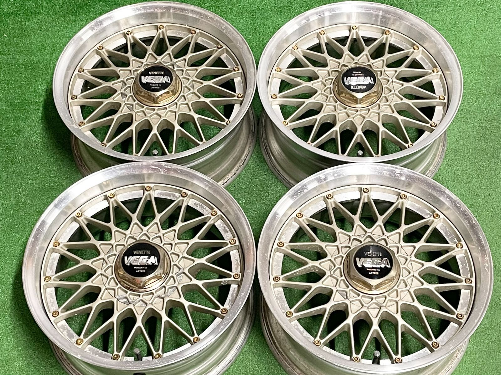 ︎ ARTRISE VENETTE VEGA 15 in 7 J 17 PCD 114 3 4 H 5 180 sx S 13シルビア セフィーロ サニー ハコスカ フェアレディZ