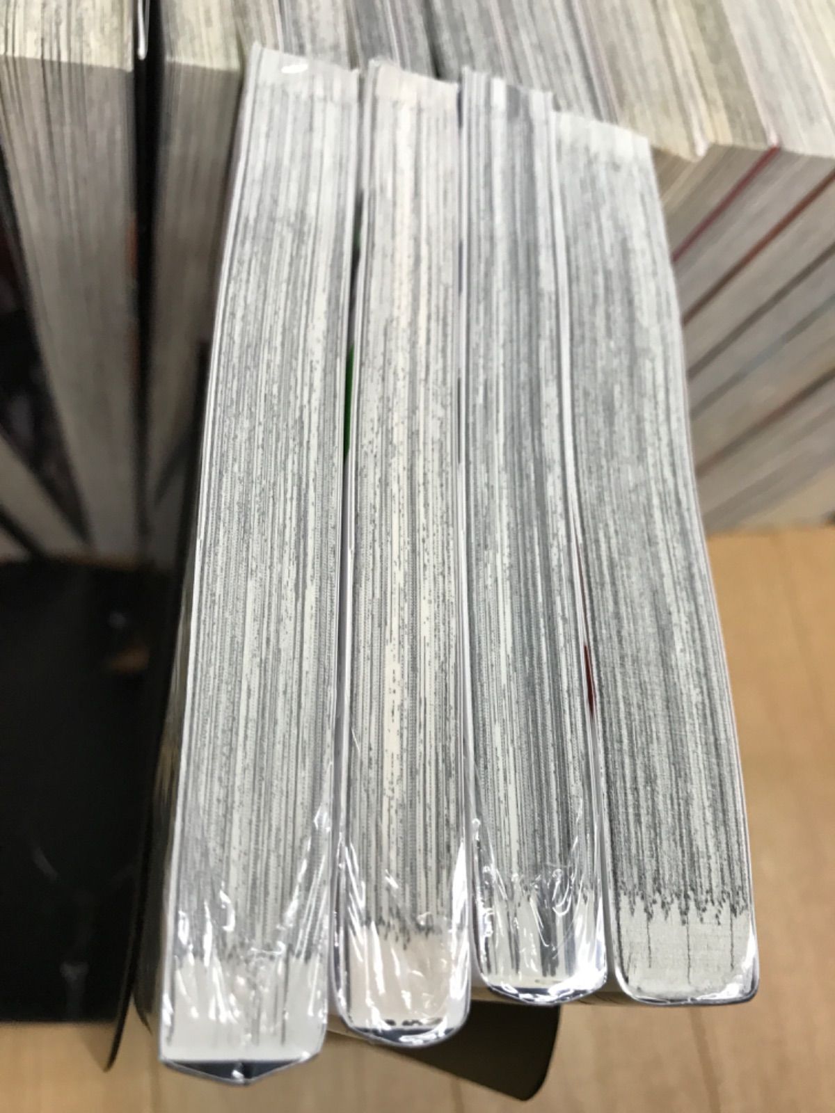 【未開封4冊】ワールドトリガー 1~28巻 全巻コミックセット《BO02E》 ペリリュー全巻セット サンリオ スリムUSBハブ 再出品 ハイキュー部!! ハイキュー1〜45全巻+小説6冊|Yahoo