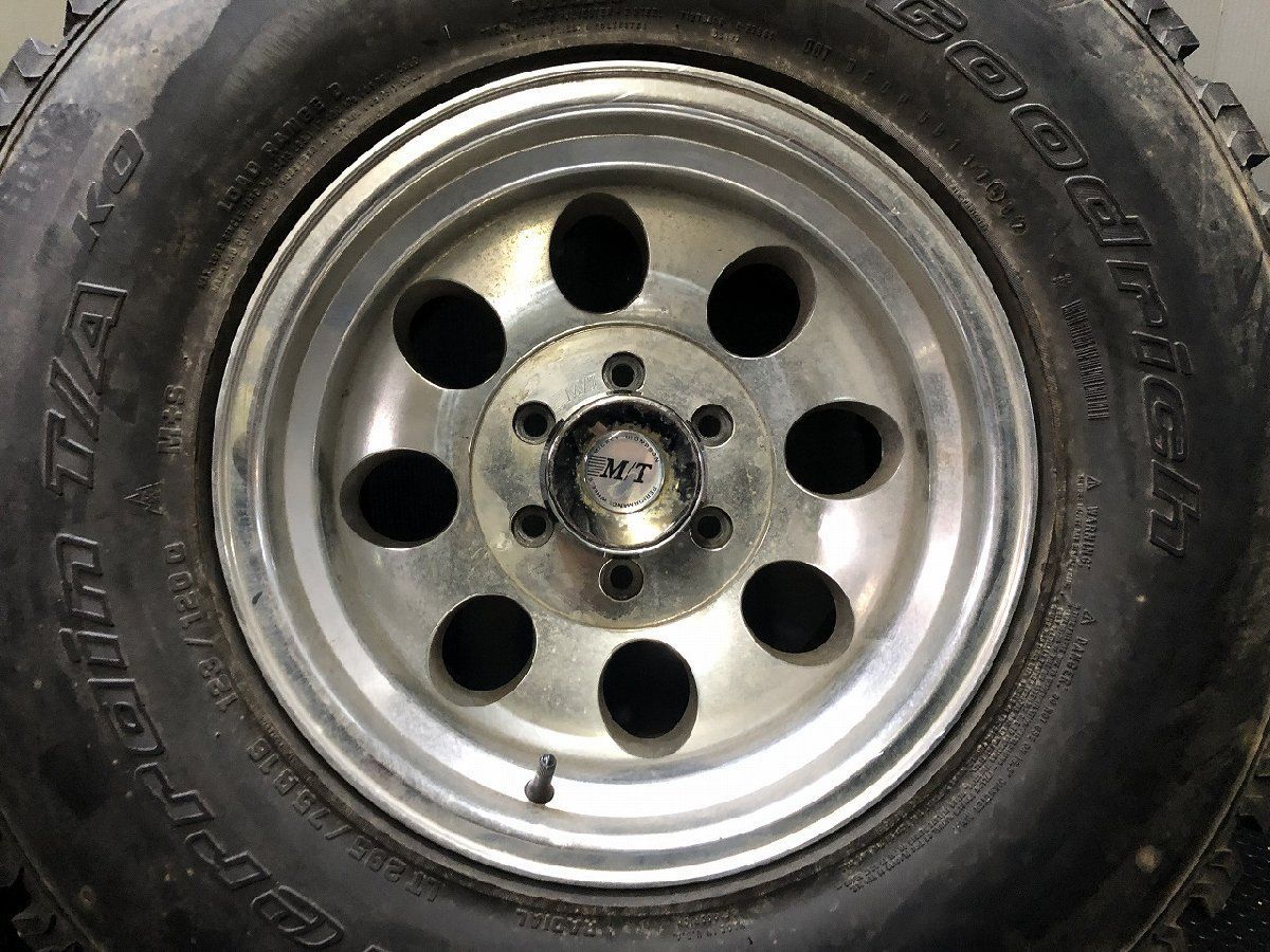 タイヤほぼ未使用 BF Goodrich All-Terrain LT295/75R16 スパイク 