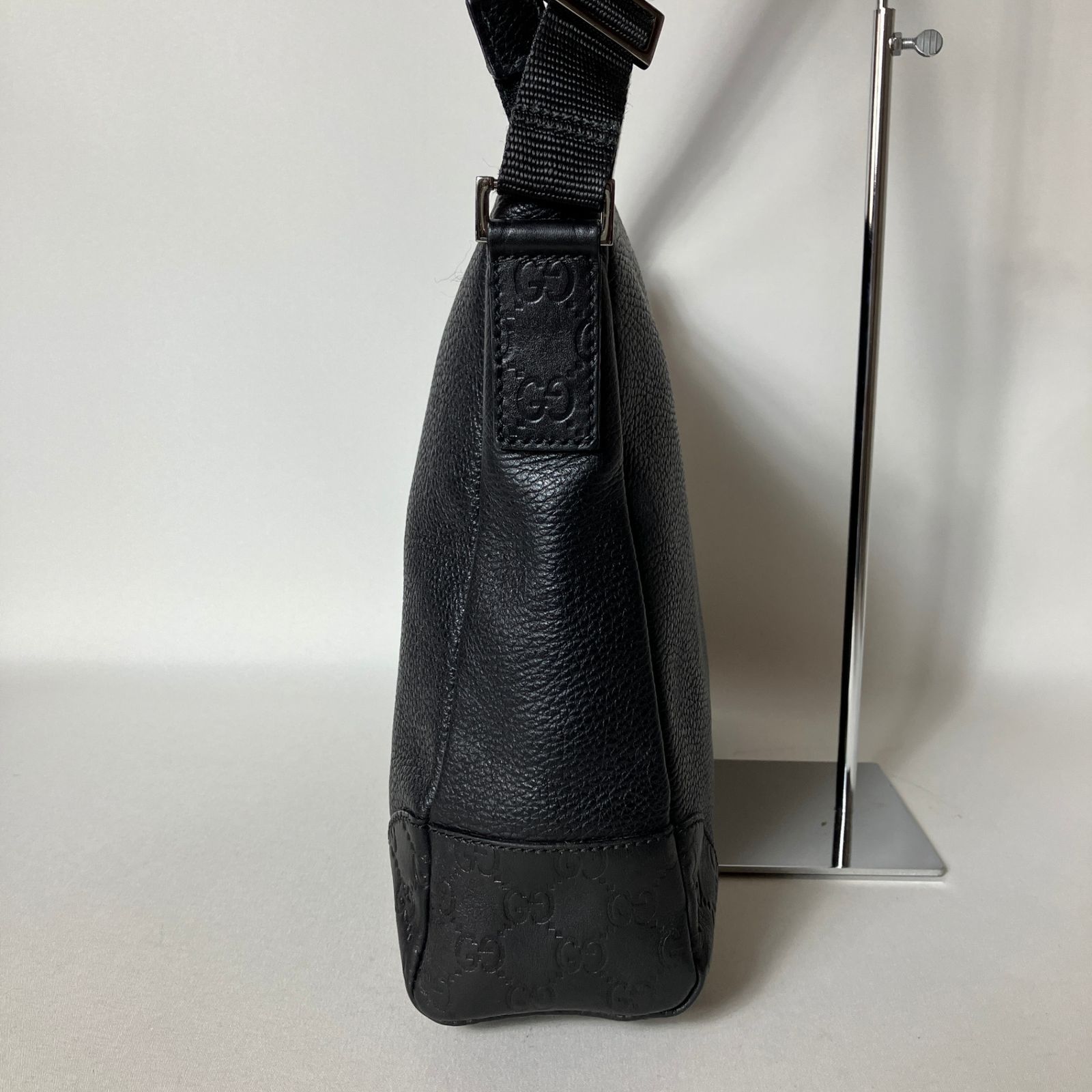 2511-48｜美品｜グッチ GGシマ ショルダーバッグ レザー ブラック