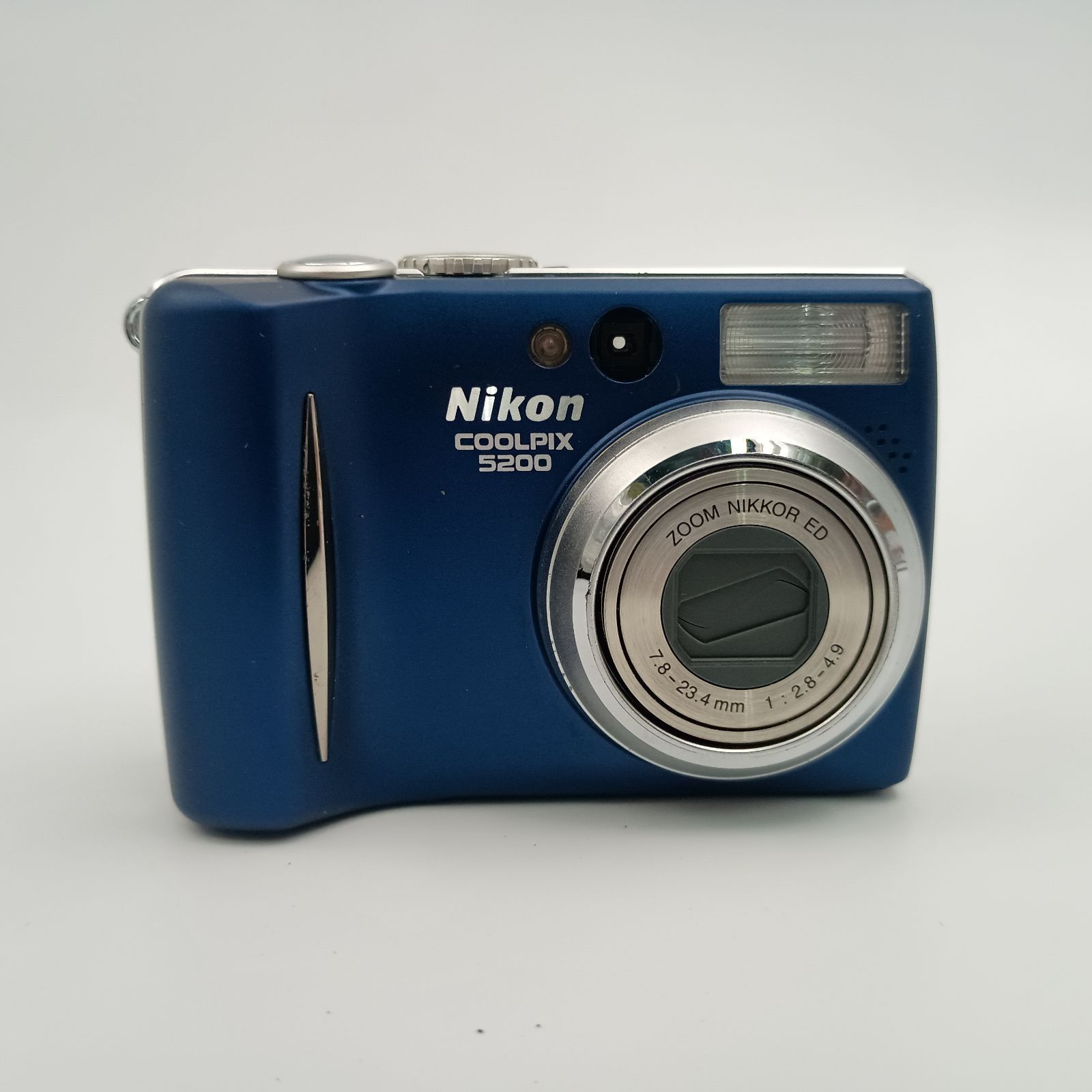 Nikon Coolpix 5200 Compact DIGITAL Camera Blue コンパクトデジタル