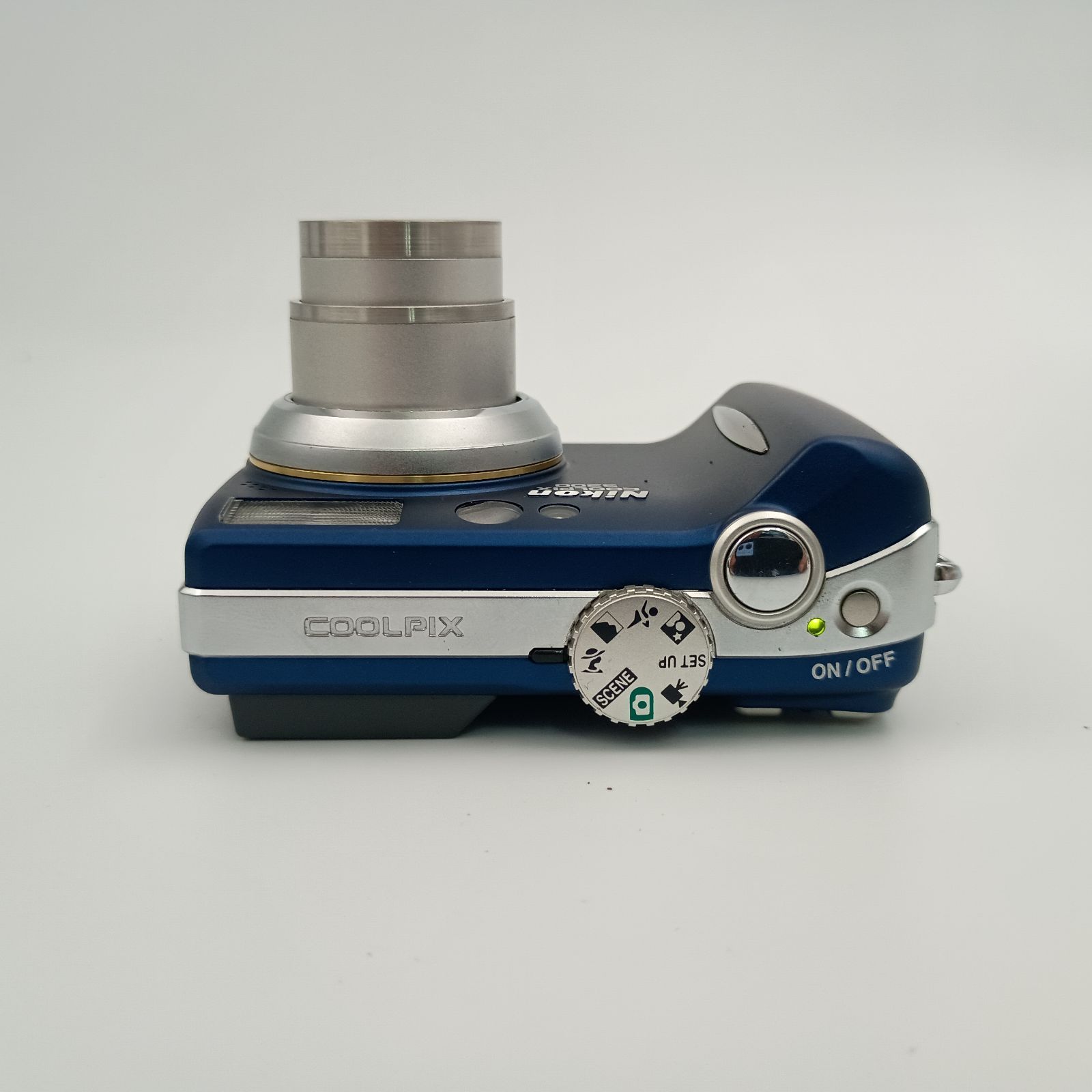 Nikon Coolpix 5200 Compact DIGITAL Camera Blue コンパクトデジタル