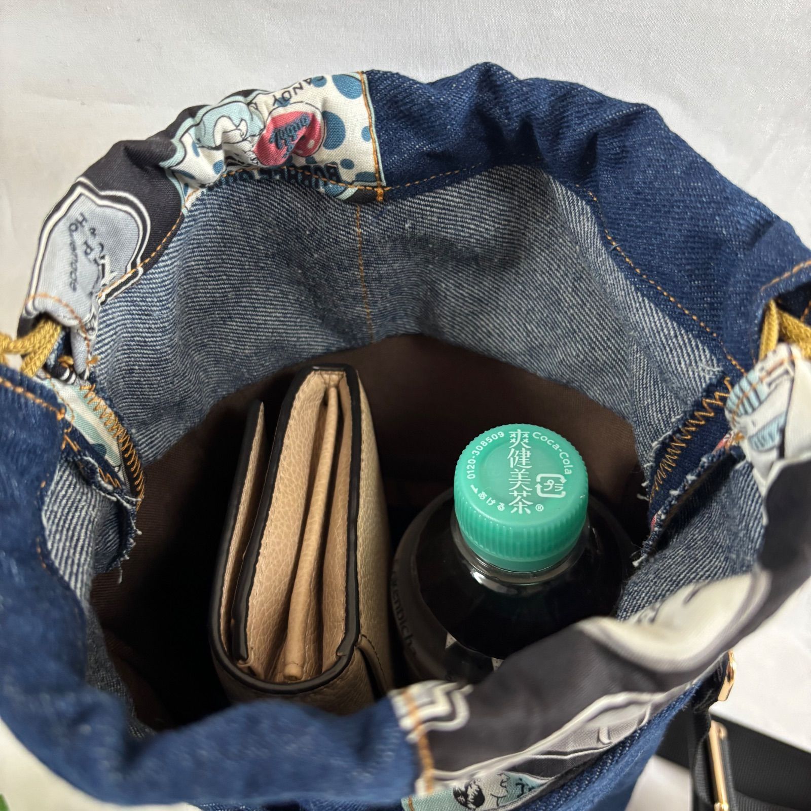 ハンドメイド デニムリメイク 巾着付きショルダーバッグ アメリカン