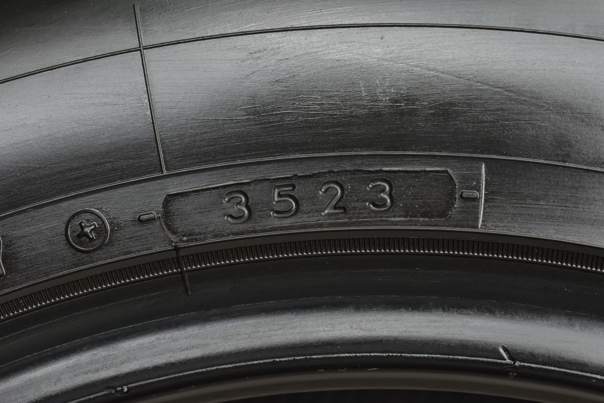  交換用に ヨコハマ ジオランダー X AT 215 65 R 16 C 4本セット ハイエース レジアスエース 16インチ サマータイヤ ノーマルタイヤ