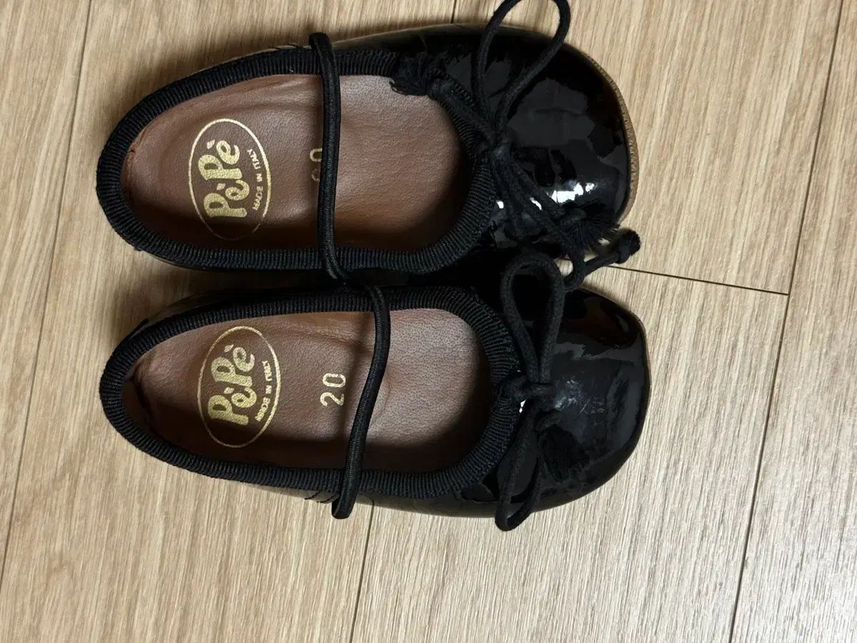 ペペシューズ フラット バレリーナシューズ ブラック