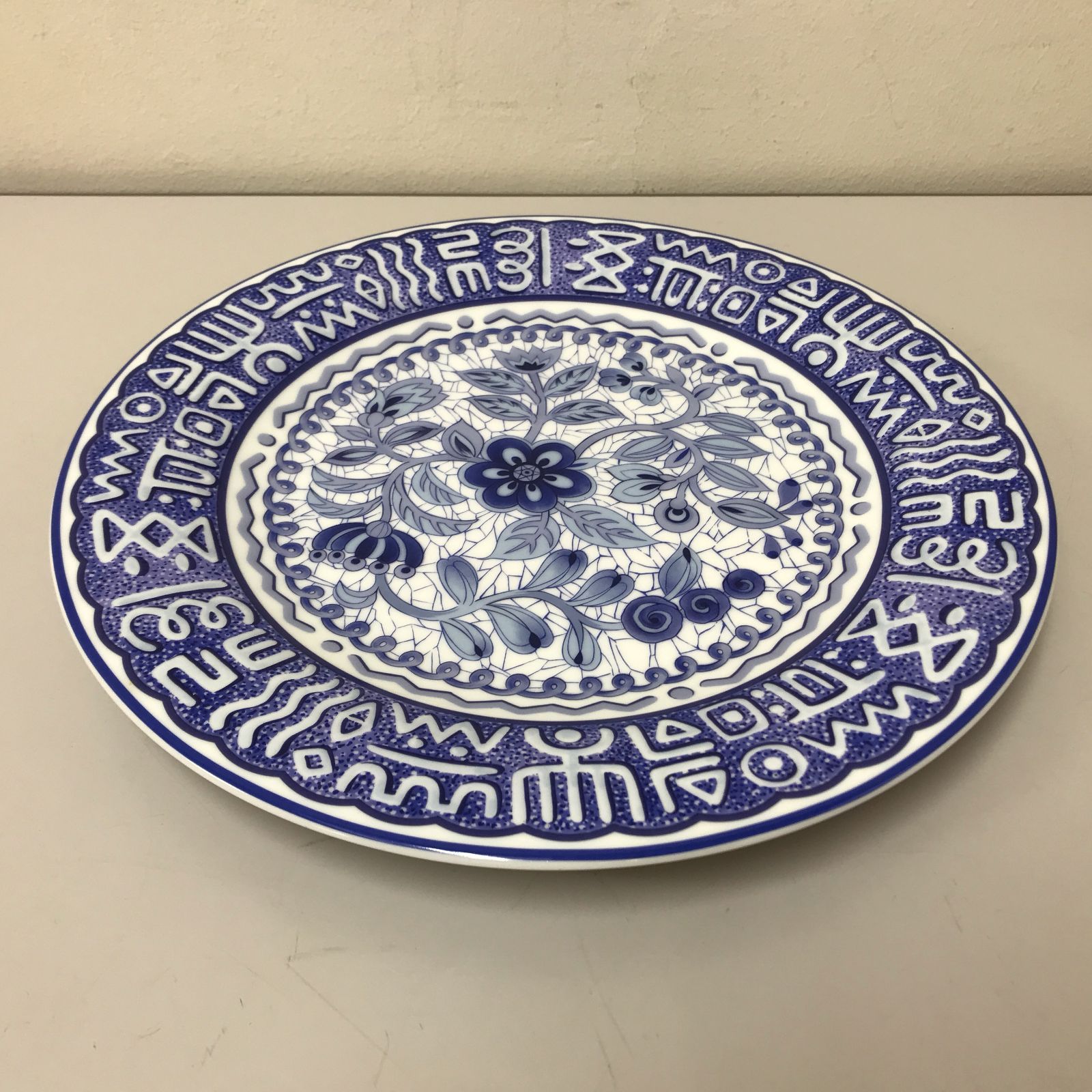 〇NARUMI ナルミ パーティーセット 大皿1枚 小皿5枚 ※小皿はすべて別