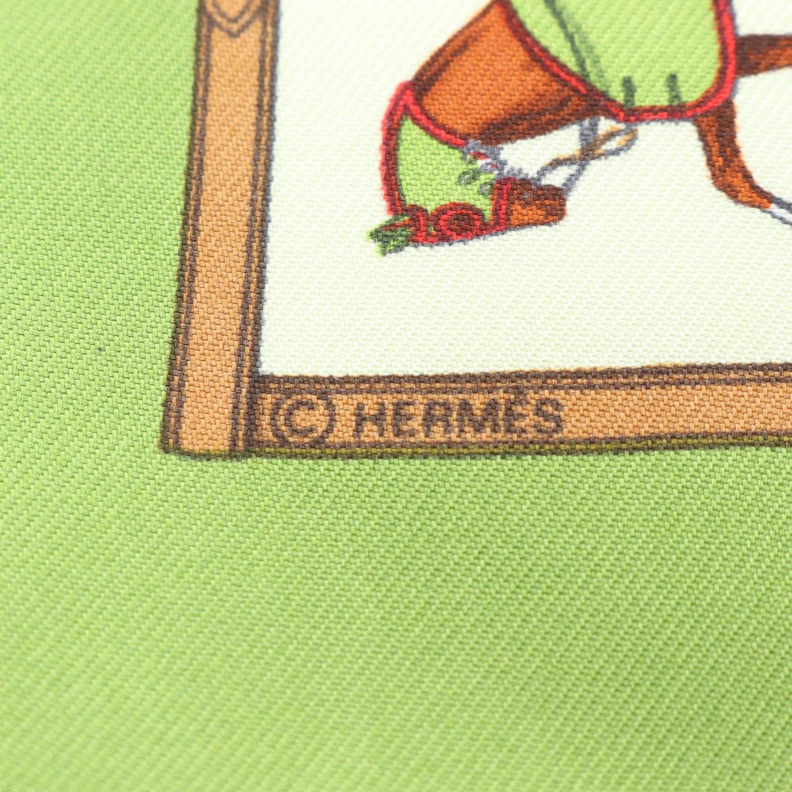 エルメス HERMES スカーフ プチカレ カレ45 パドックにいる48頭の馬