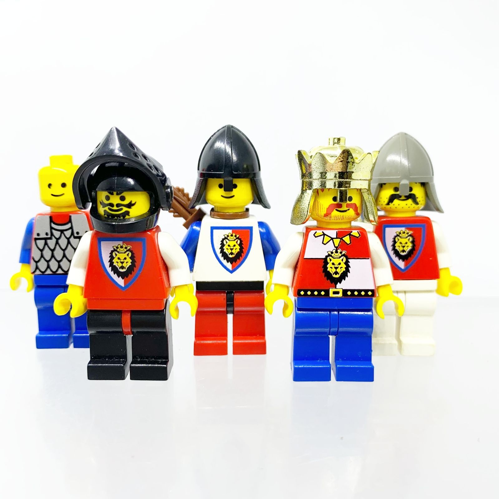 LEGO】ミニフィグ お城シリーズ 7体 +馬3頭 - メルカリ