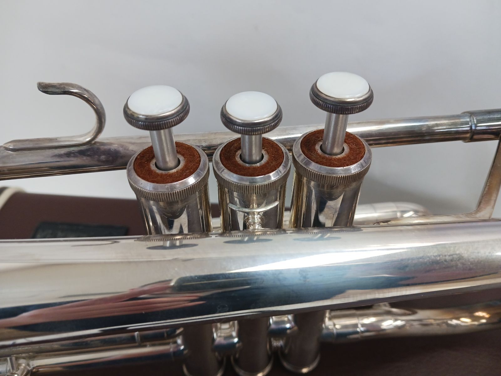 中古品】YAMAHA コルネット YCR3330S 銀メッキ ショートタイプ 現行YCR