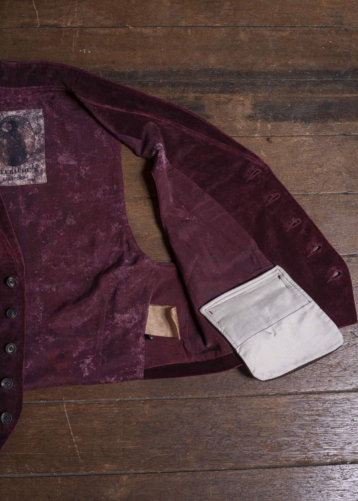 CHEN ジギーチェン