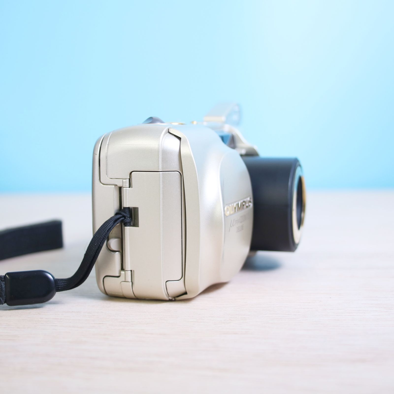 完動品❁美品 OLYMPUS μ ZOOM 115 DELUXE コンパクトフィルム H256