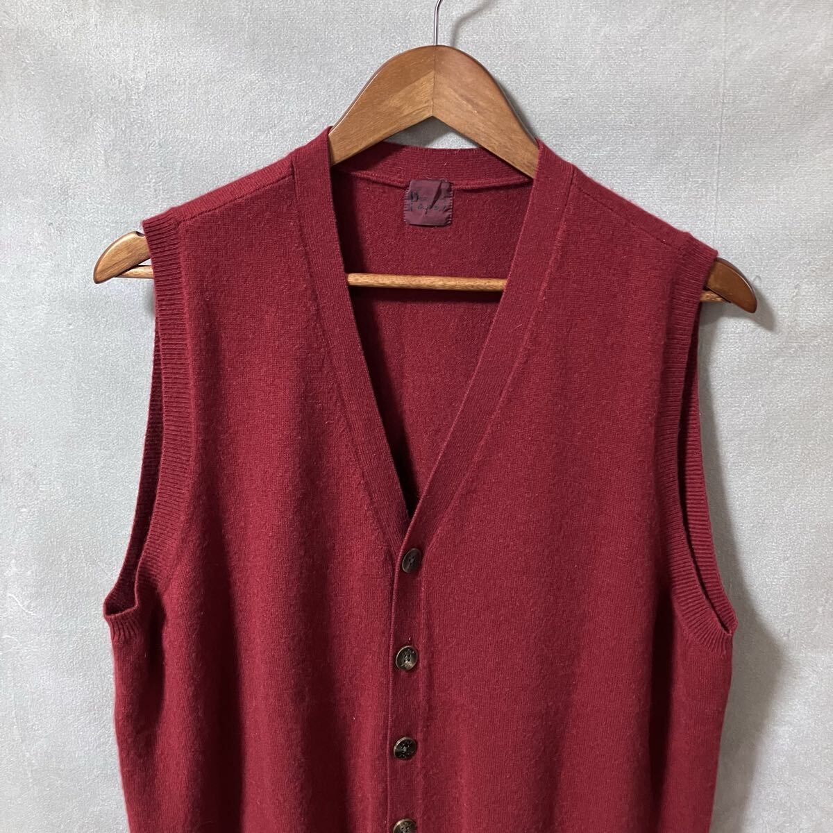 【タグ付き未使用】パパス カシミヤ100％ ニット ベスト S PAPAS パパス カシミヤ100% ノースリーブ Vネック ニットベスト size
