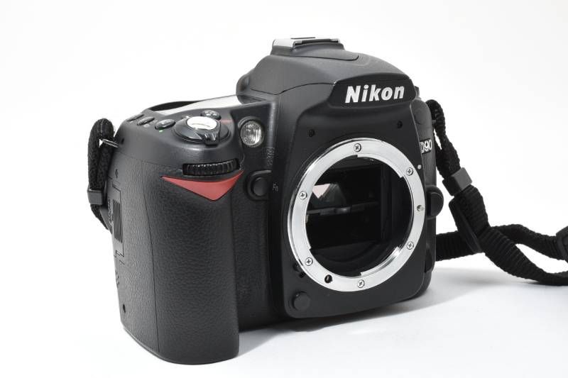 ジャンク 光学美品】Nikon ニコン D90 ボディ デジタル一眼カメラ