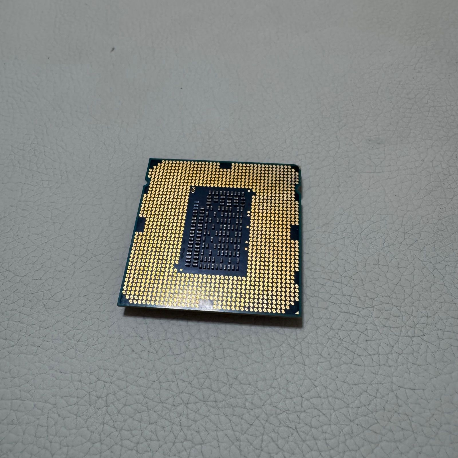 Intel Core i7 2600 k CPU 動作未確認 動作未確認 ジャンク？ intel i7-2600k