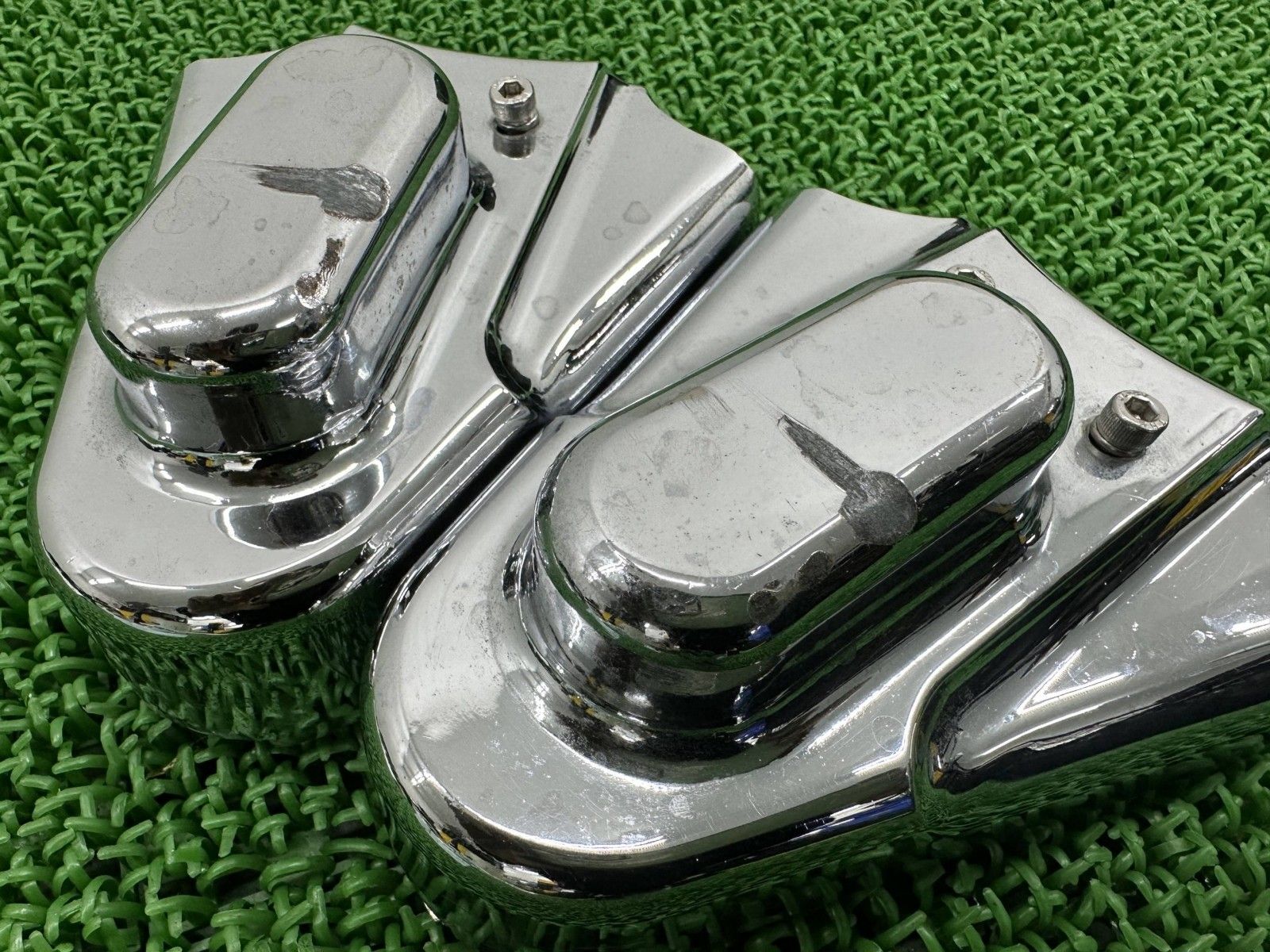 クリアキン製ソフテイル スイングアームエンドカバー 左右 社外 バイク 部品 ハーレー 87年～07年 エボ TC 88 FLSTC FLSTS Ak オートバイ用オイル スポーツヘッドライト