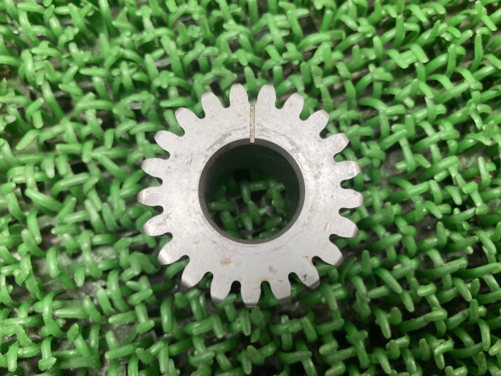 ソフテイル ピニオンギア ハーレー バイク 部品 21 T エボ EVO FLSTC FLSTN 車検 Bd