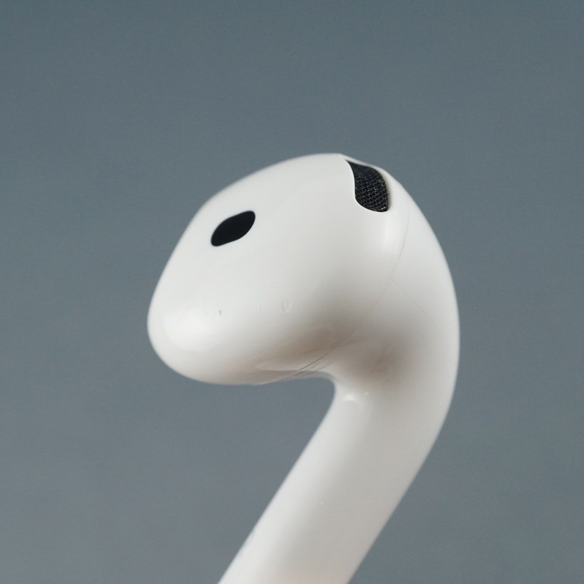 Apple AirPods 4 右イヤホンのみ USED品 ノイズキャンセリング搭載